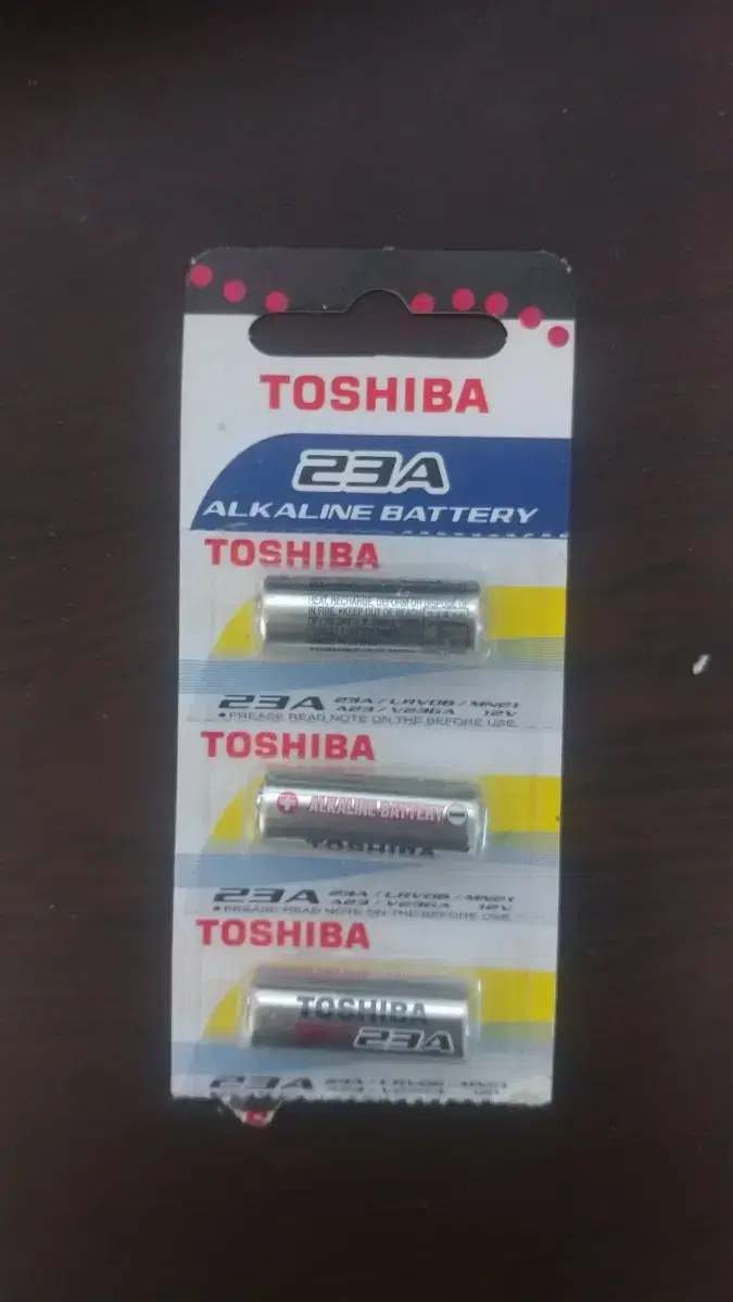 도시바 toshiba 23a 알카라인 배터리 3개